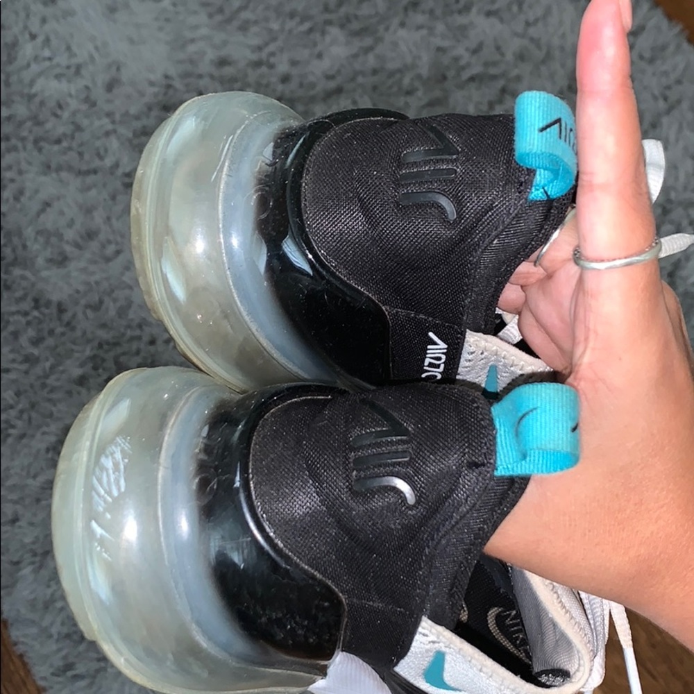 Nike 270